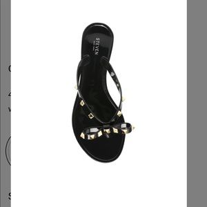 Steve Madden Flip Flop/Sandal